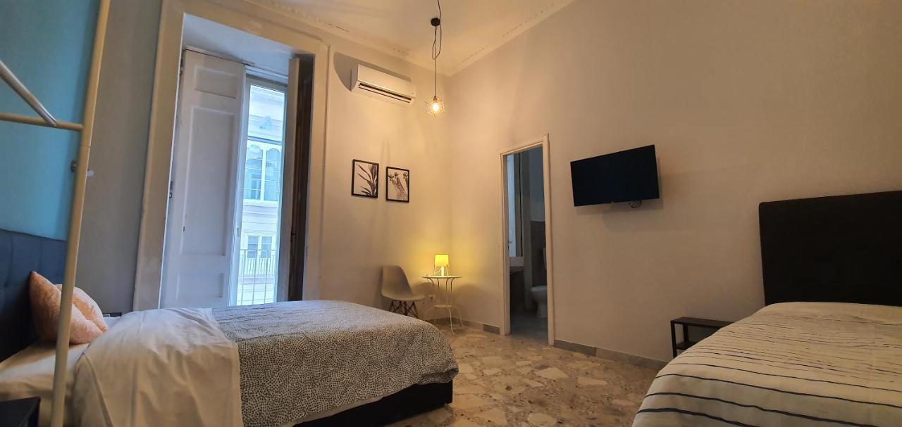 Sofia Rooms Naples Luaran gambar